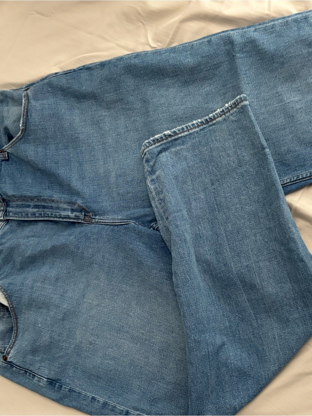 Abercrombie & Fitch Medium Blue Straight-Leg Jeans
